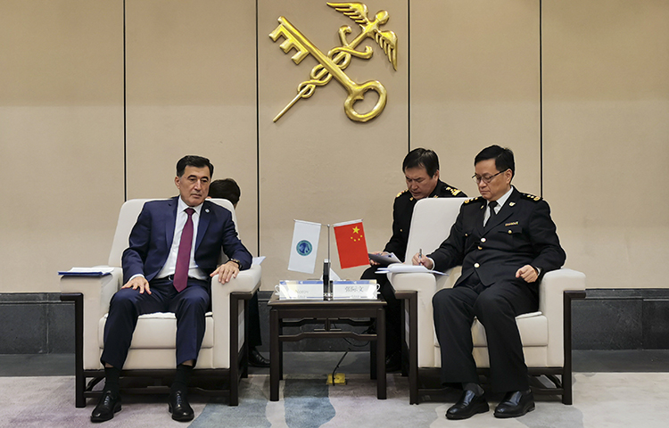 张际文会见上海合作组织秘书长诺罗夫图